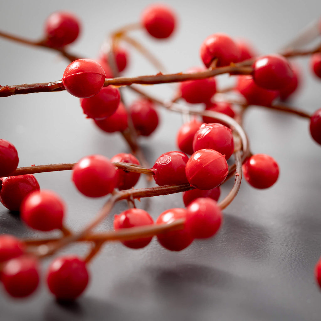 Large Weeping Red Berry Spray 