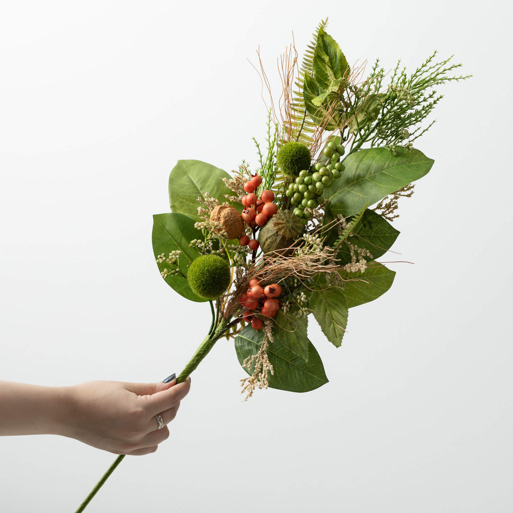 Foraged Berry Pod Spray       