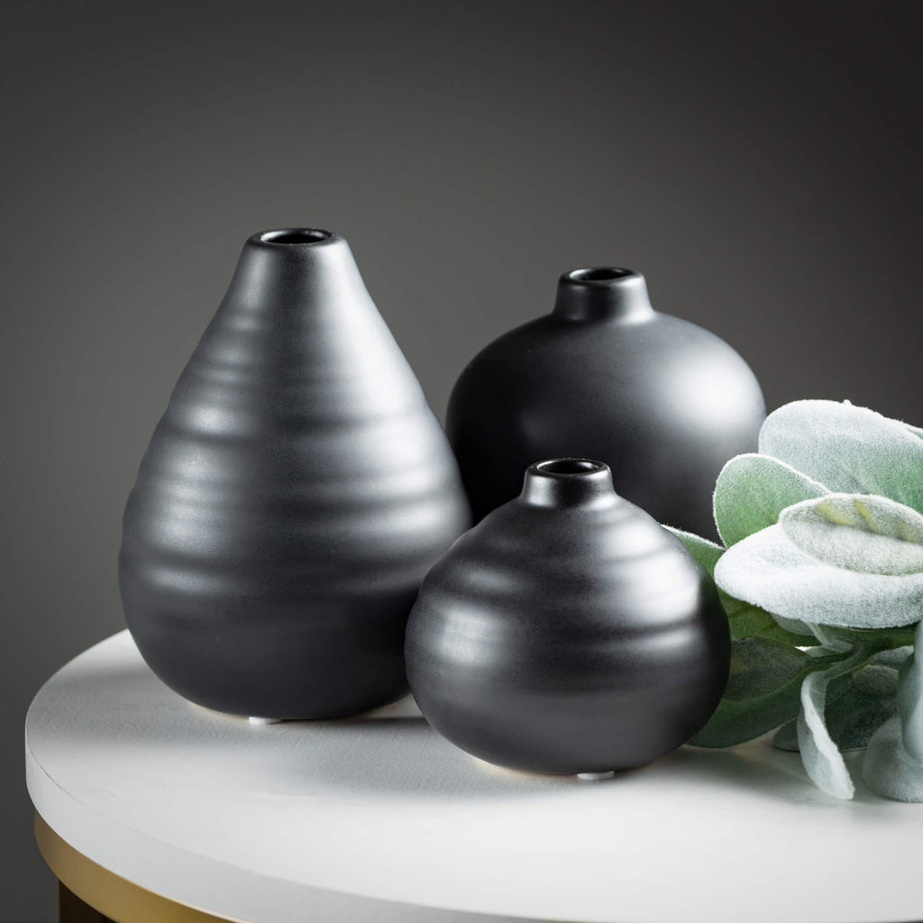 Ebony Compact Vase Set        