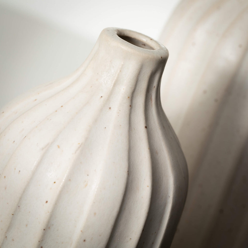 Ribbed Ceramic Vase Set       