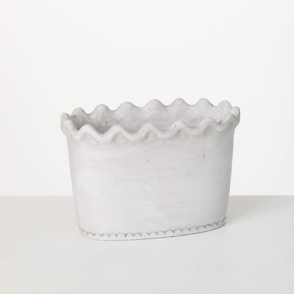 Scalloped Edge Dish Garden Pot