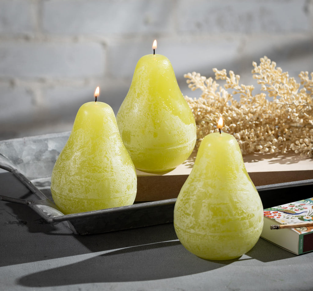 Green Timber Pear Candle      