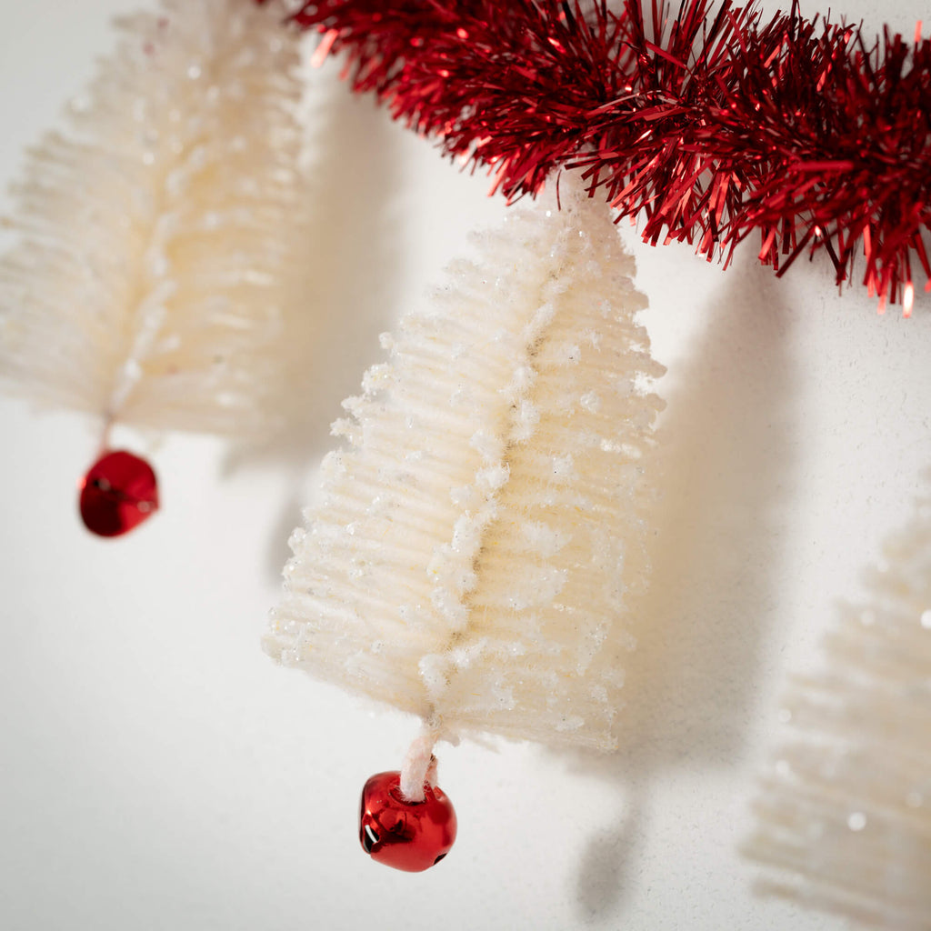 Bottlebrush Tree Garland      