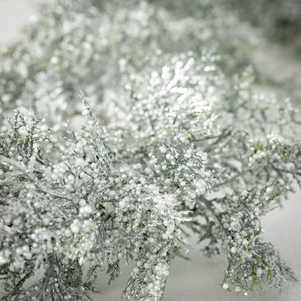 White Bubble Cedar Garland    