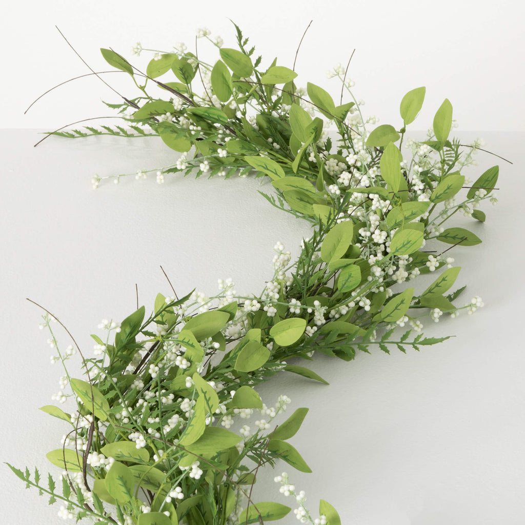 Lush Leaf Berry Garland       