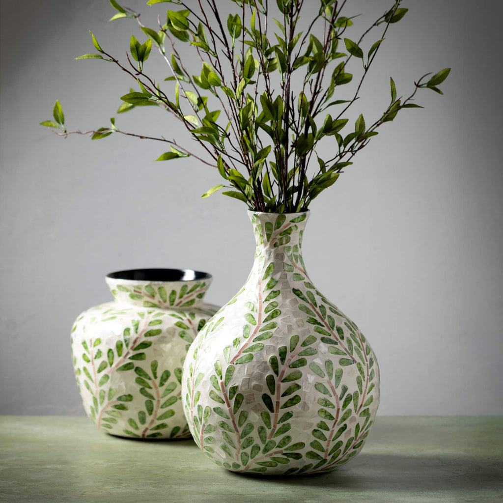 Leaf Pattern Bouquet Vase     