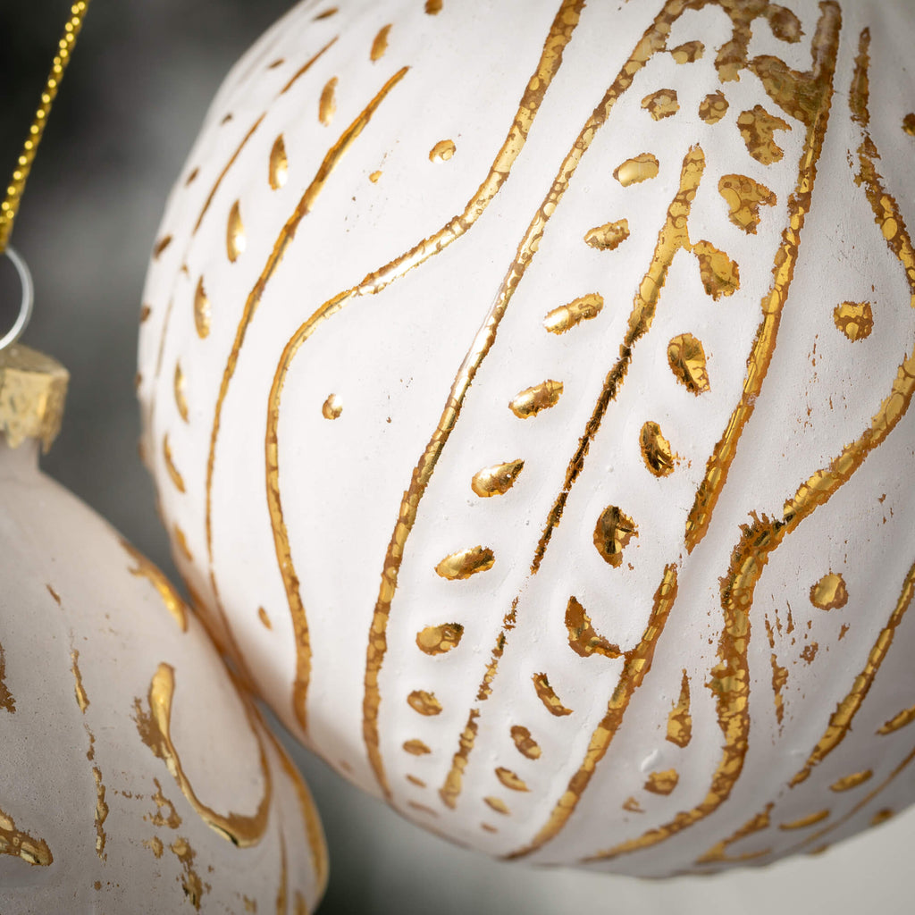 Embossed Ball Ornament Set 2  