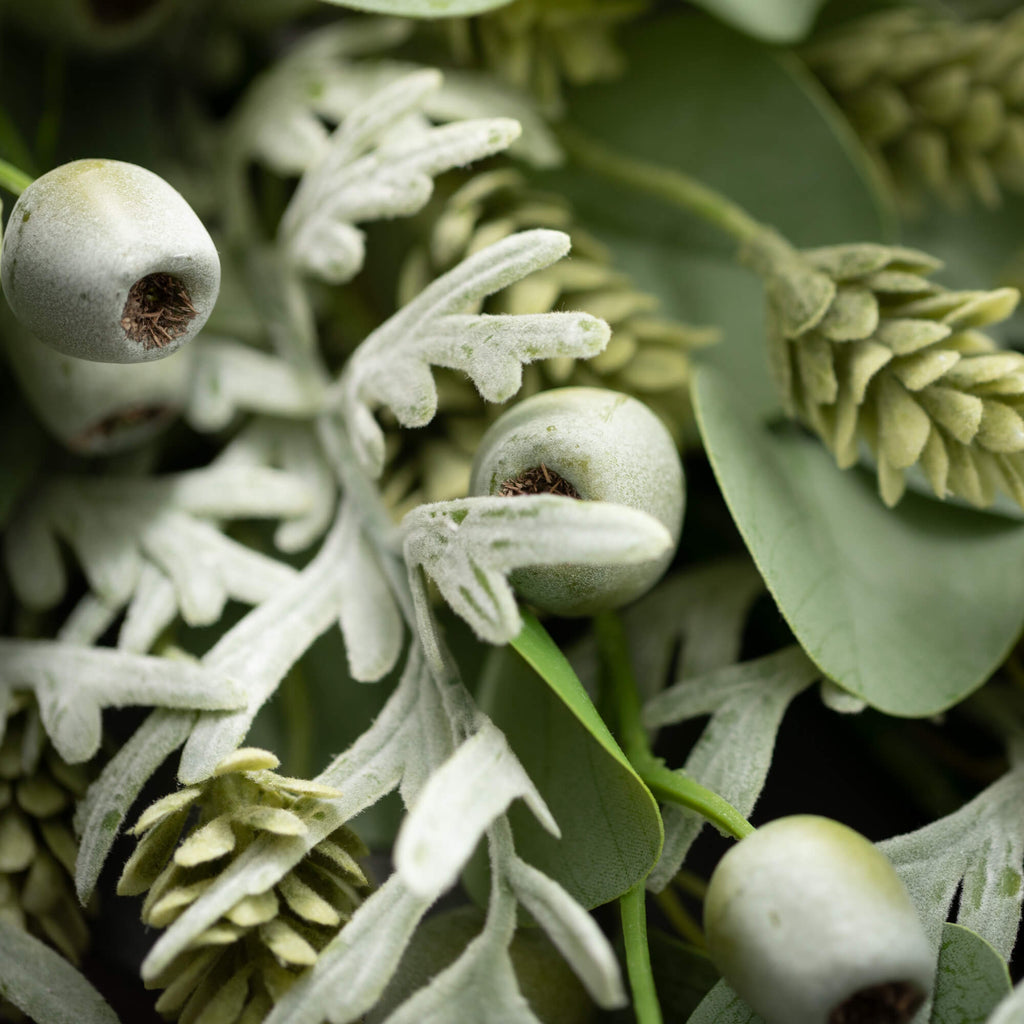 Pod Leaf Eucalytpus Wreath    