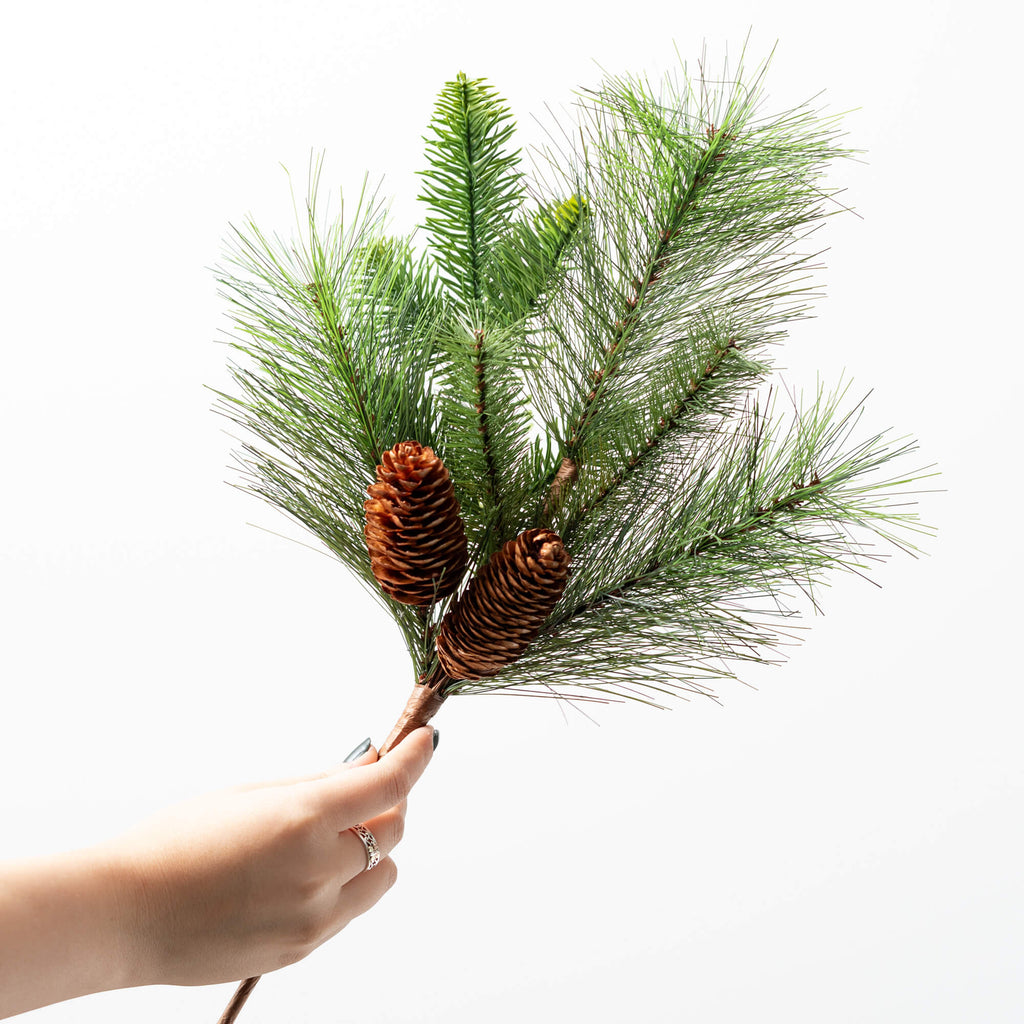 Pine Pick With Pinecones      