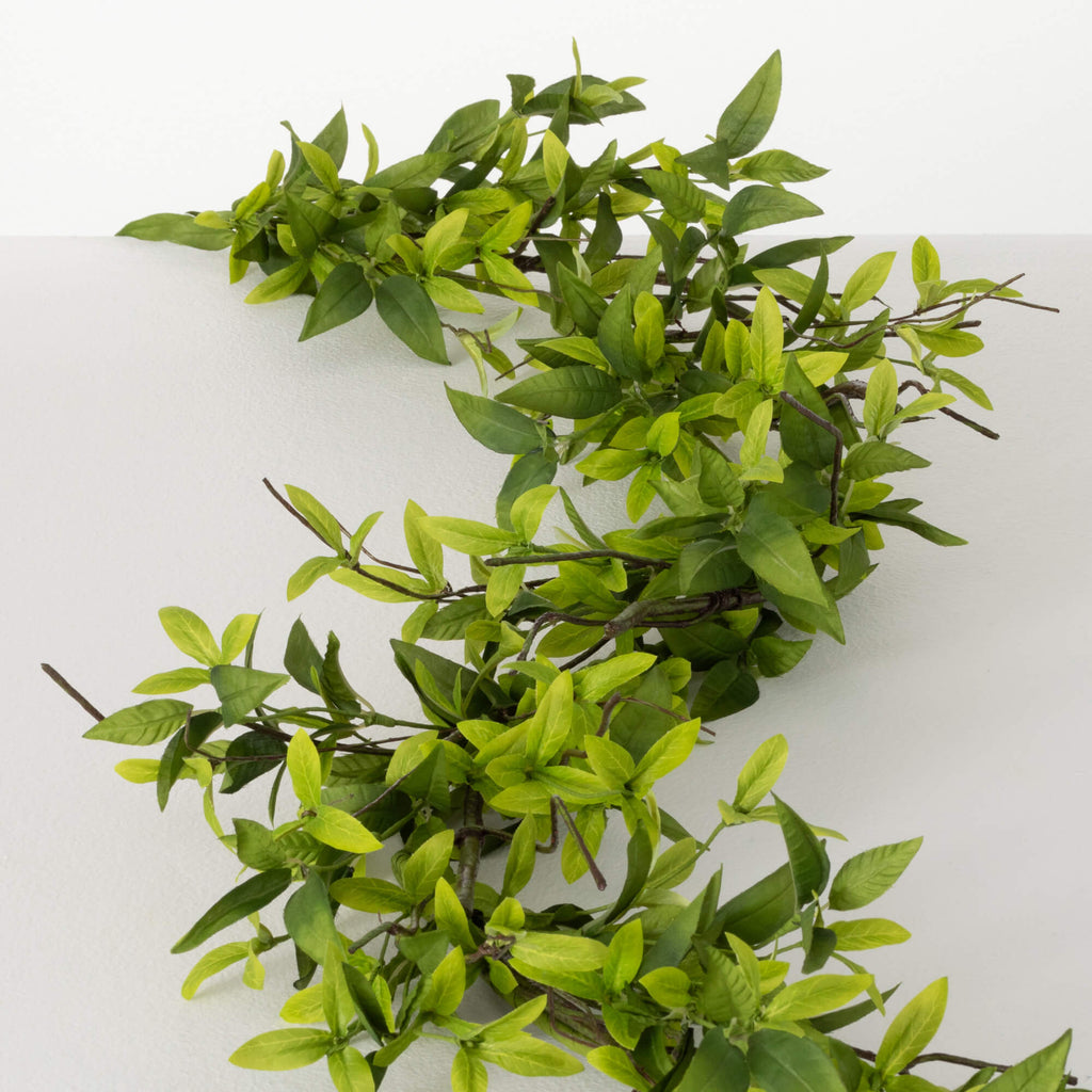 Ruscus & Twig Garland         