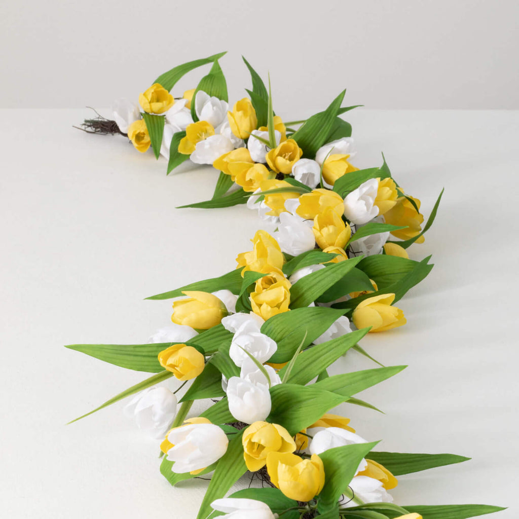 Full Flowering Tulip Garland  