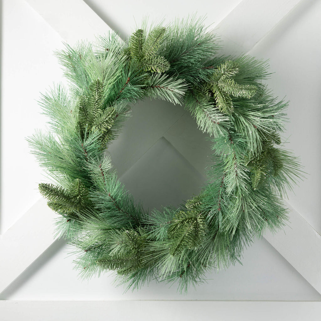 Light Frosted Pine Wreath     