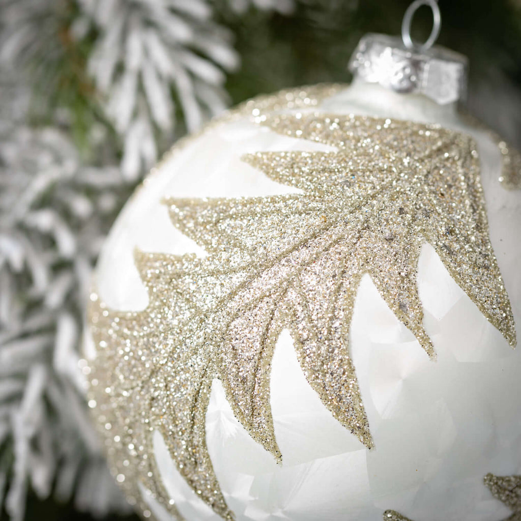 Gold Patterned Ball Ornaments 