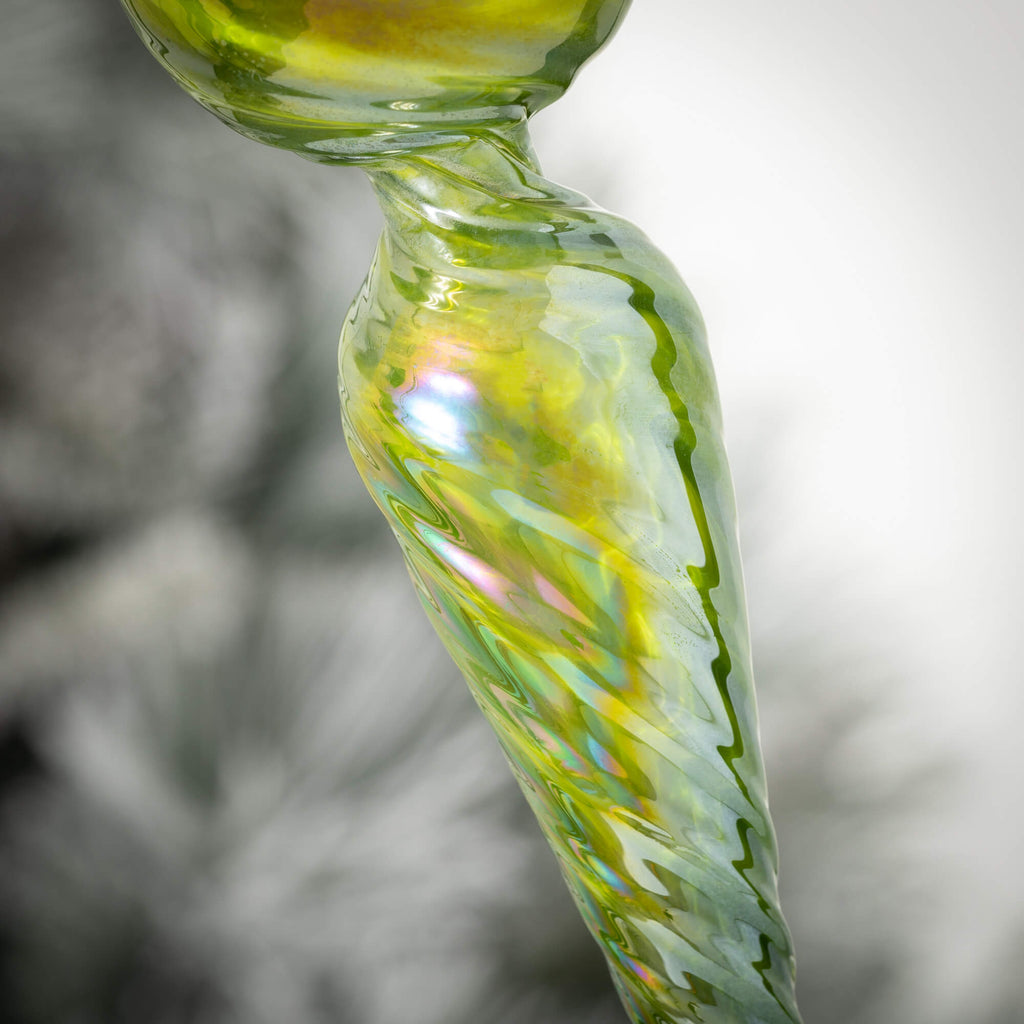 Emerald Glass Finial Ornament 